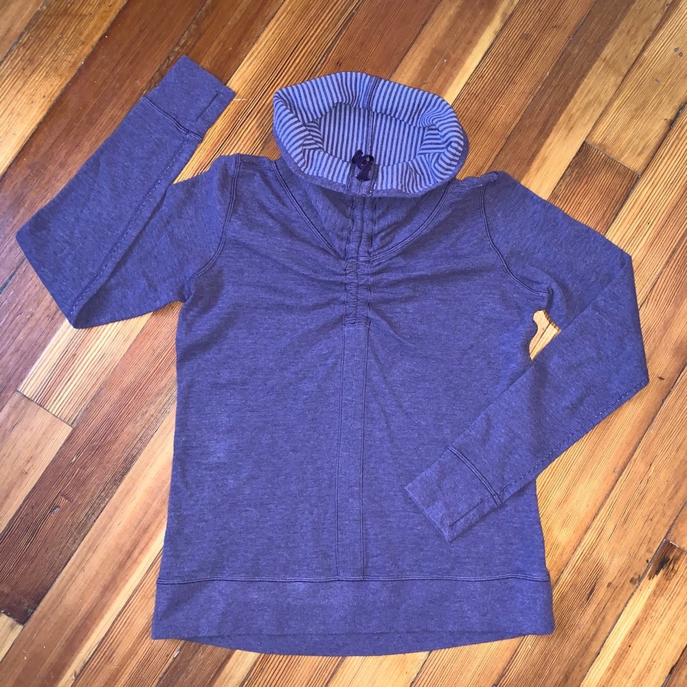 Lululemon In A Cinch Long Sleeve with ruching